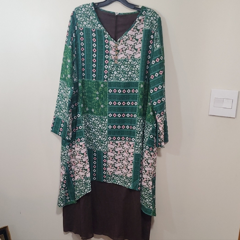 Green and Pink Long Sleeve Dress